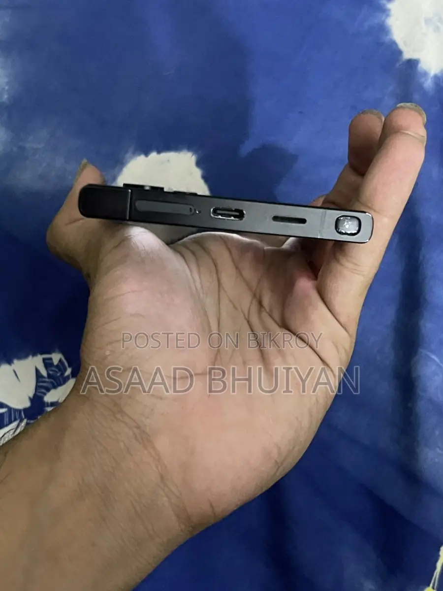 Samsung Galaxy S24 Ultra (Used)