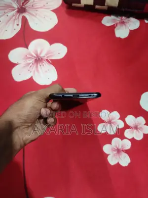 Samsung Galaxy A20 (Used)