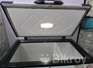 Walton 250 Liter Deep Freezer