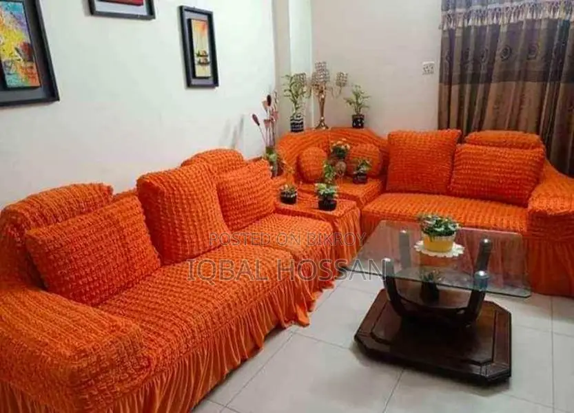 তুর্কি সোফা কভার সরাসরি কারখানা থেকে কুরিয়ারে হোম ডেলিভারি দেয়া হয়।