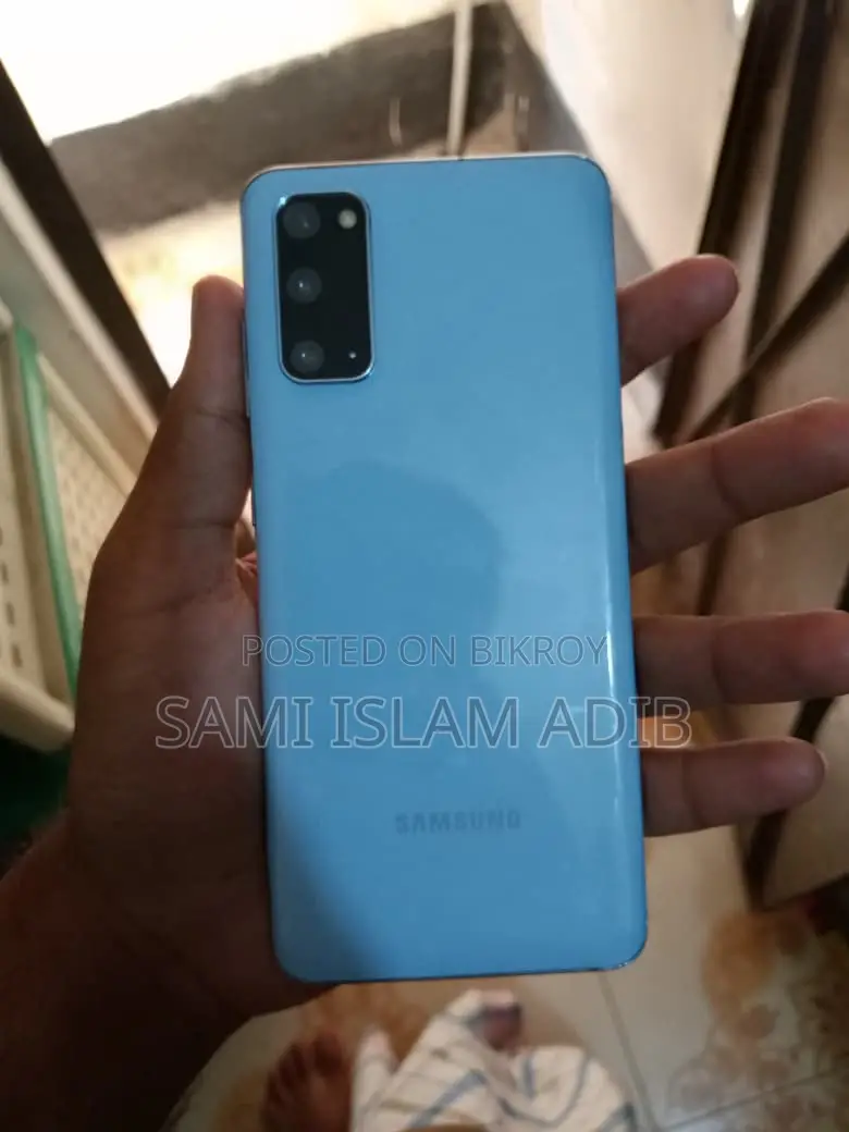 Samsung Galaxy S20 (Used)