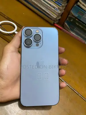 Apple iPhone 13 Pro . (Used)