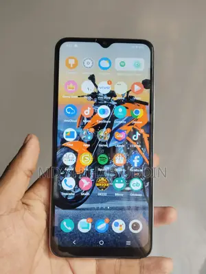 Vivo Y22s 8+128 (Used)