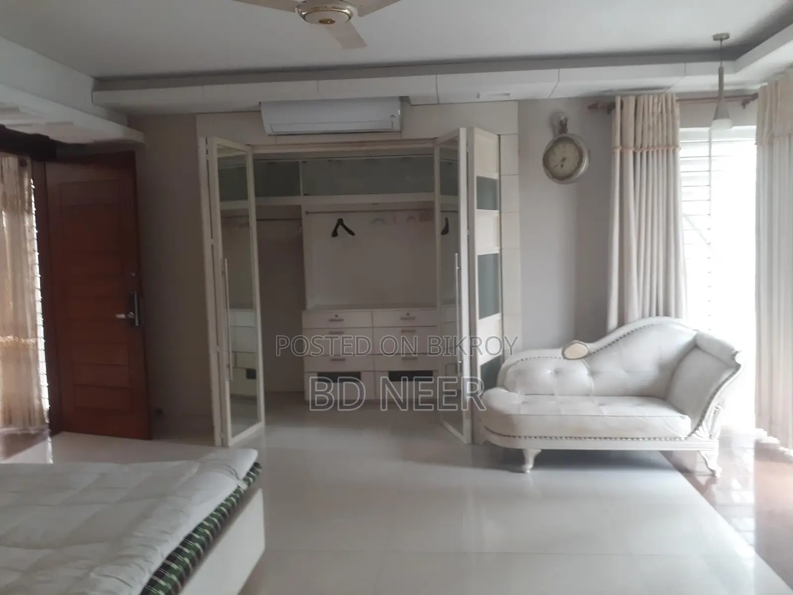 4-Bedroom Furnished Apt For Rent in Gulshan-1