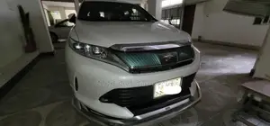 Toyota Harrier Z leather package 2018