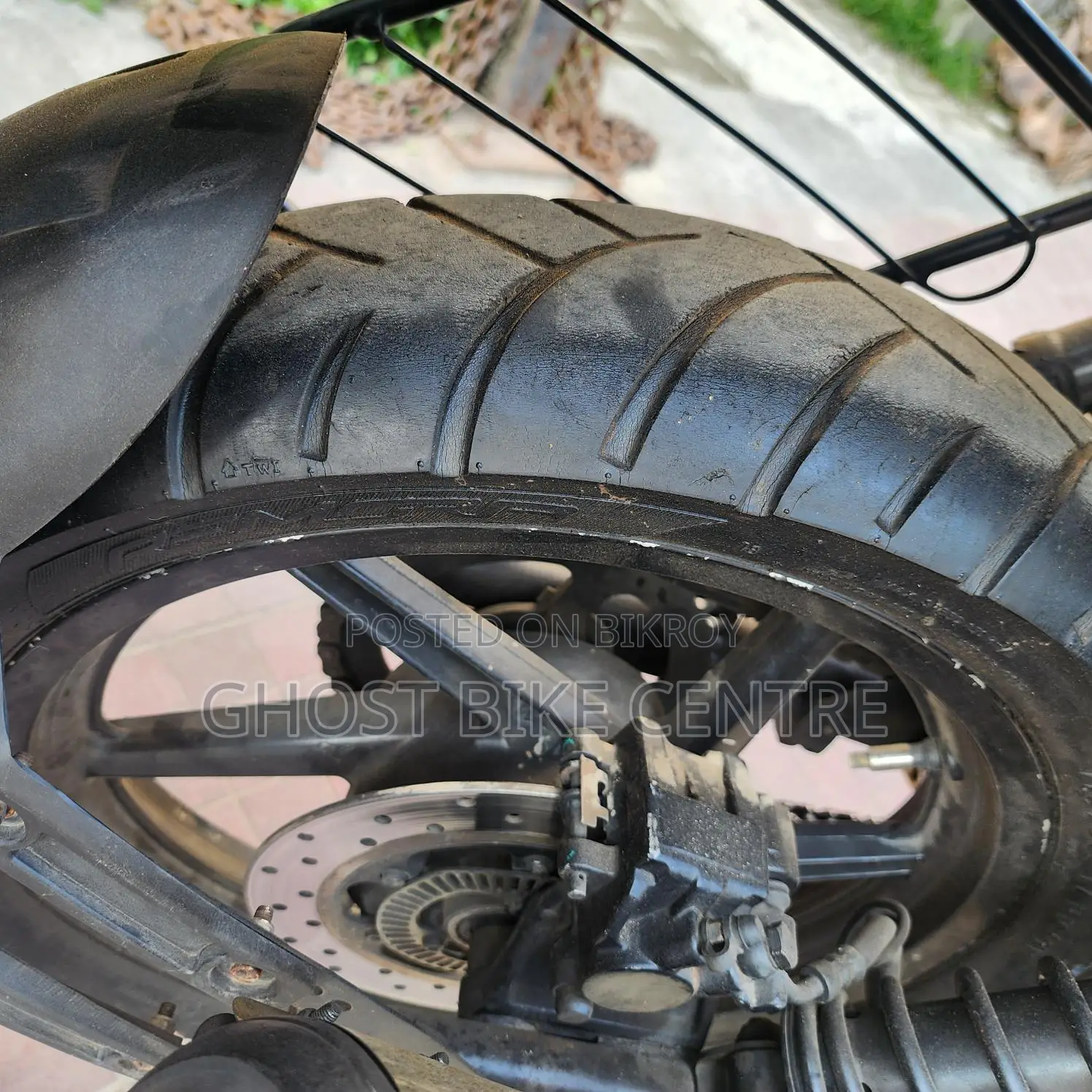 Bajaj Pulsar 150 . 2021