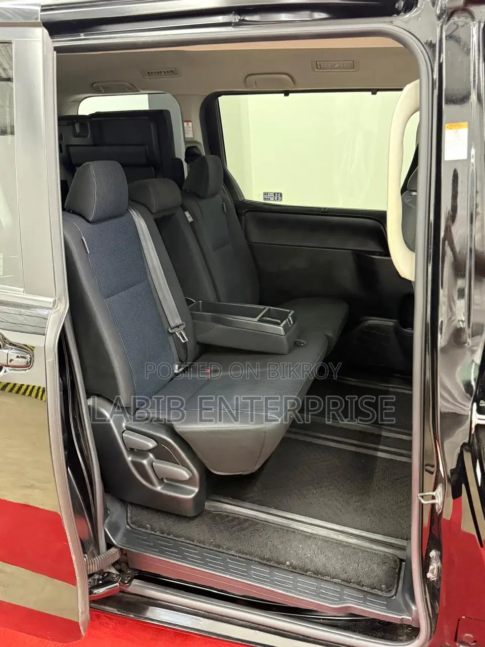 Toyota Noah (Bank Loan Car) 2019