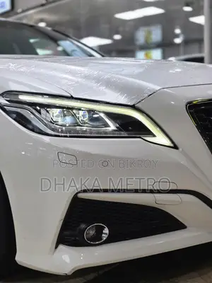 Toyota Crown G 2020