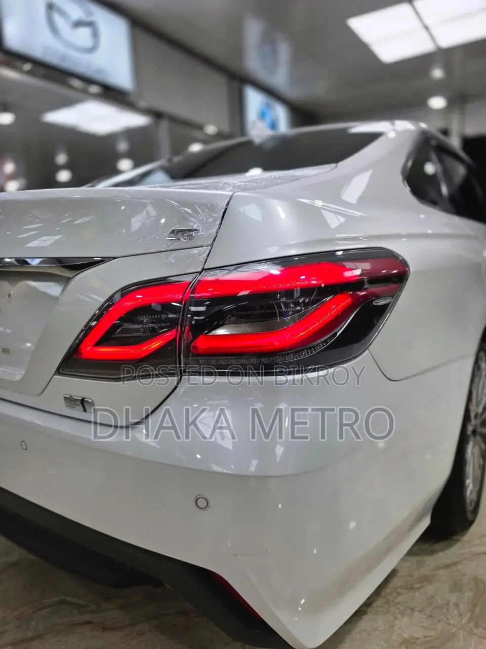 Toyota Crown G 2020