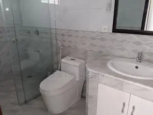 গুলশান-১ এ ৪ বেডরুমের অ্যাপার্টমেন্ট ভাড়া হবে (৩৫০০ বর্গফুট)