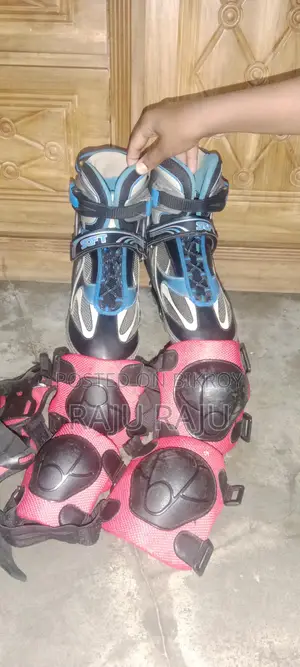 Skate shoes