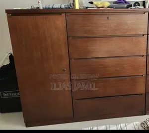 হাতিল ৫ ড্রয়ারের ওয়ারড্রোব