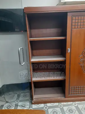 হাতিল আলমারি বিক্রয় হবে
