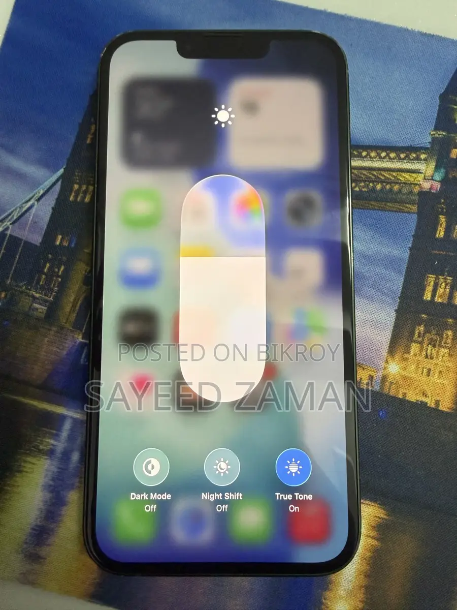 Apple iPhone 13 (Used)