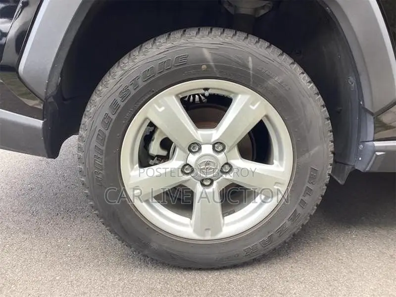 Toyota RAV4 Non hybrid 2021
