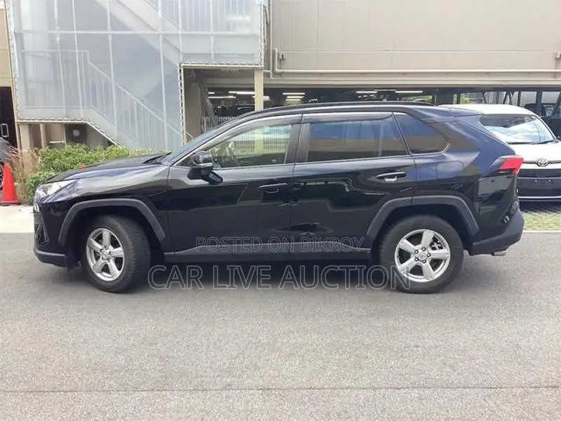 Toyota RAV4 Non hybrid 2021