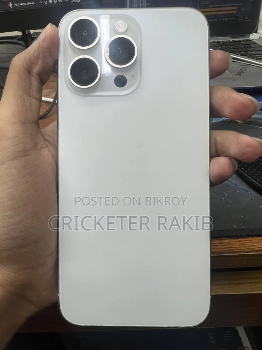 Apple iPhone 15 pro max (Used)