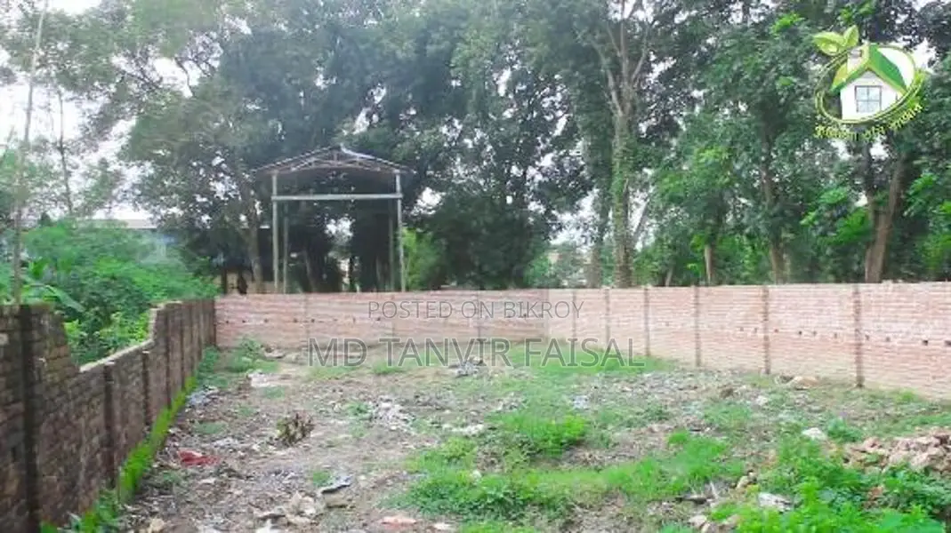 Land for sale in Kushtia Koburhat, adjacent to a 15ft road.