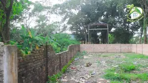 Land for sale in Kushtia Koburhat, adjacent to a 15ft road.