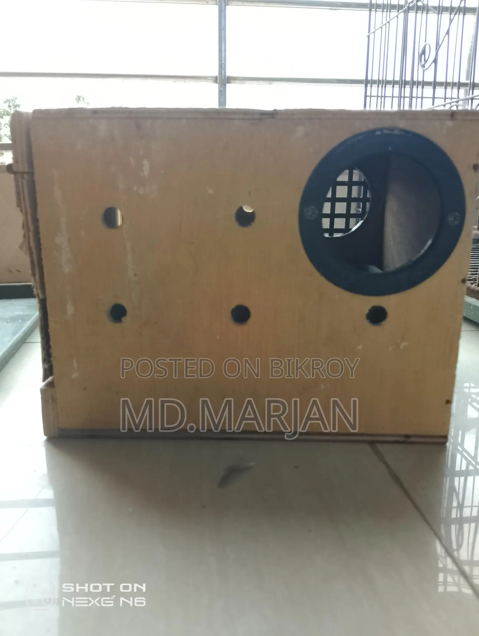 Breeding Box for Cockatiel Birds