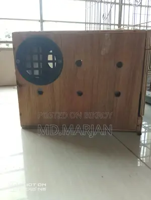 Breeding Box for Cockatiel Birds