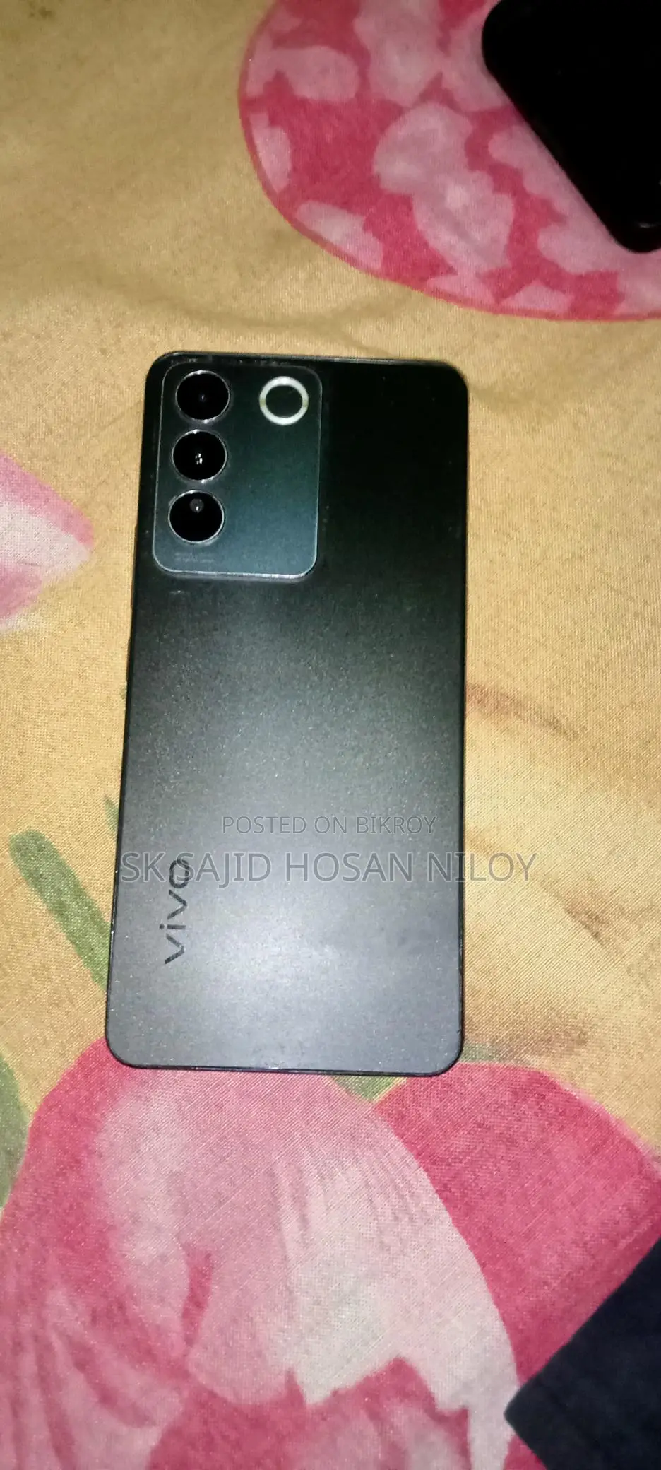 Vivo V27e 8/256 (Used)