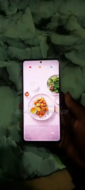 Vivo V27e 8/256 (Used)
