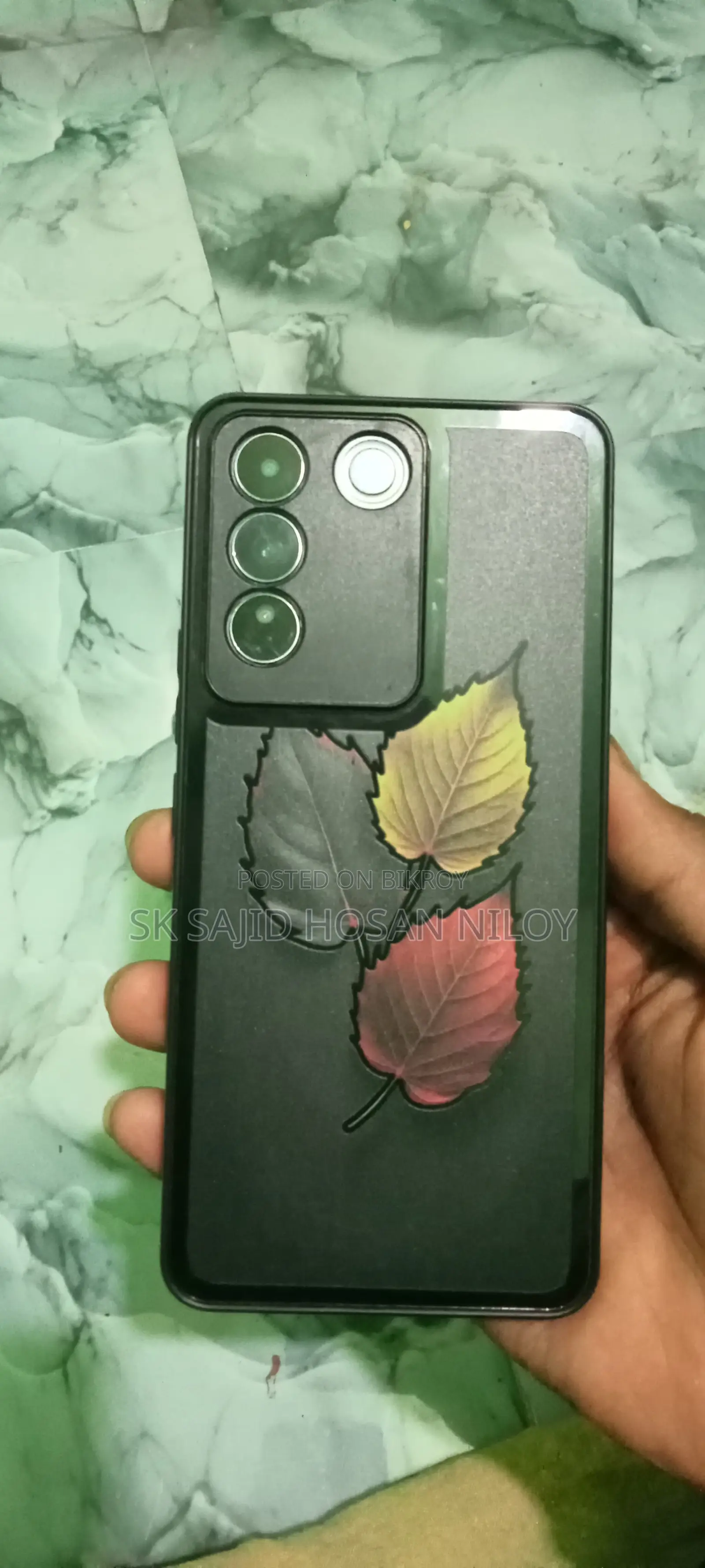 Vivo V27e 8/256 (Used)