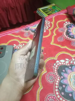 OPPO Reno 8 5g (Used)