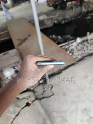 Apple iPhone 11 (Used)
