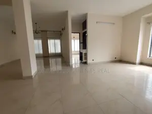 2600-Sqft Office Space Rent Baridhara Diplomatic Zone