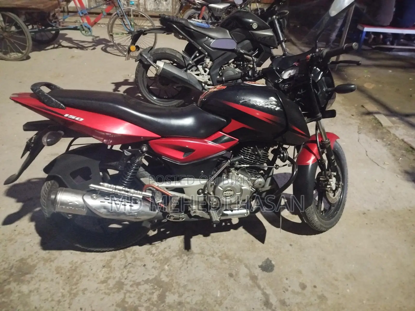 Bajaj Pulsar 150 - 2017