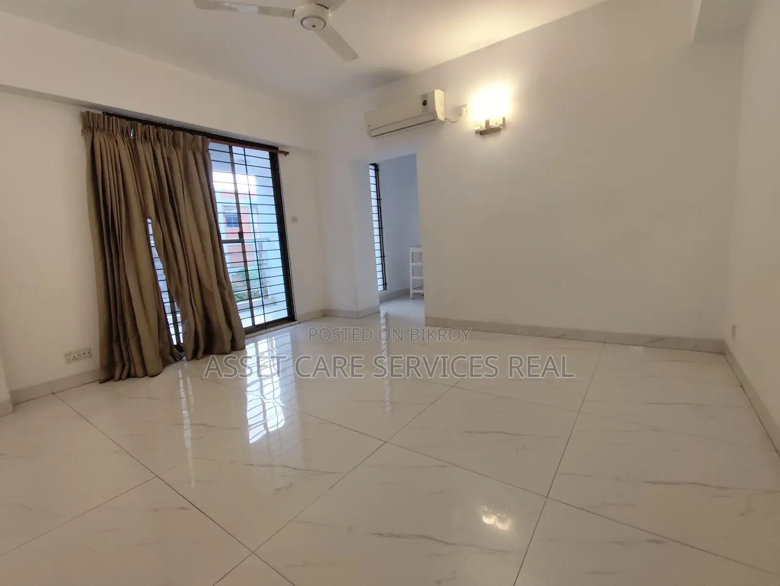 3-Bed Semi-Furnished Luxury Cozy Apartment for Rent in Banani
