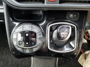 Toyota Noah SI WXB 2021