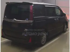 Toyota Noah Si WXB 3 2021