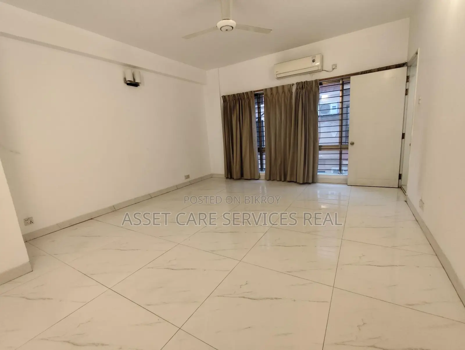 3-Bed Semi-Furnished Luxury Cozy Apartment for Rent in Banani