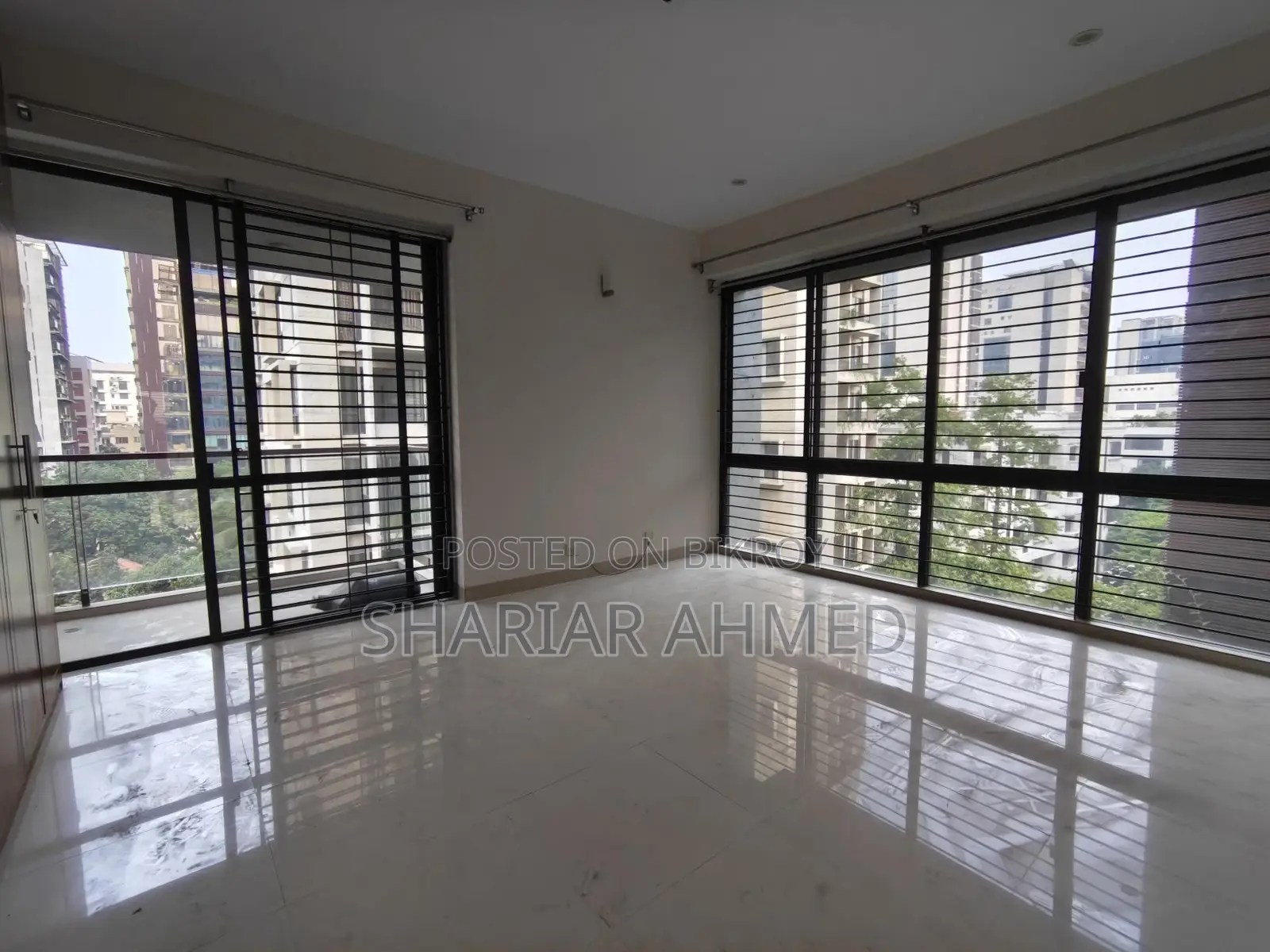 Gorgeous 2400 Sqft 3 Bed Un-Furnished Apartment For Rent In Gulshan