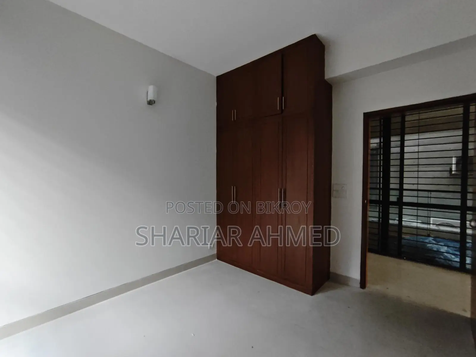 Gorgeous 2400 Sqft 3 Bed Un-Furnished Apartment For Rent In Gulshan