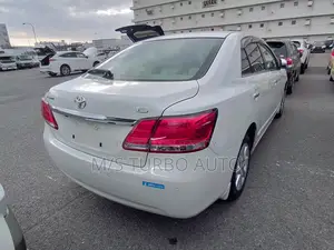 Toyota Premio F-EX 2020