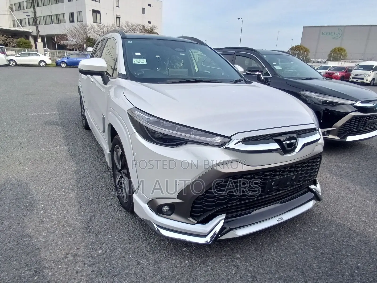 Toyota Corolla Cross Z Pearl Full Option 2024