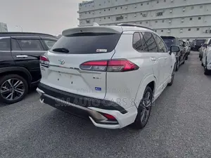 Toyota Corolla Cross Z Pearl Full Option 2024