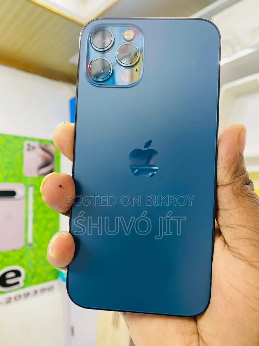 Apple iPhone 12 Pro . (Used)