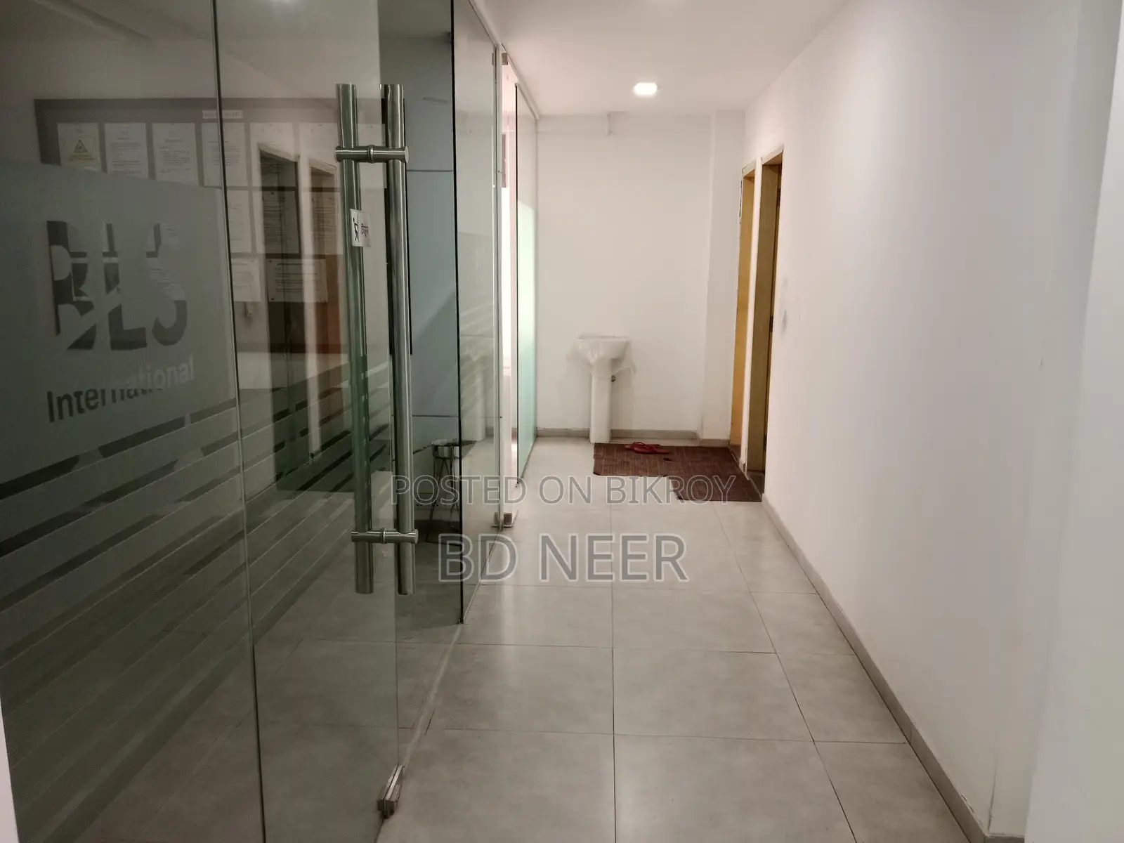 Commercial semi furnish 3400 sft office space available in Gulshan 1