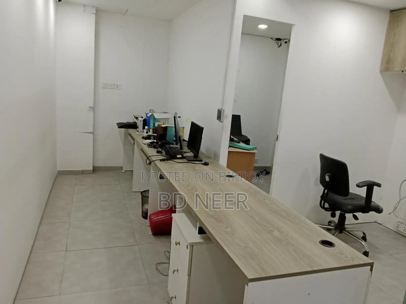Commercial semi furnish 3400 sft office space available in Gulshan 1