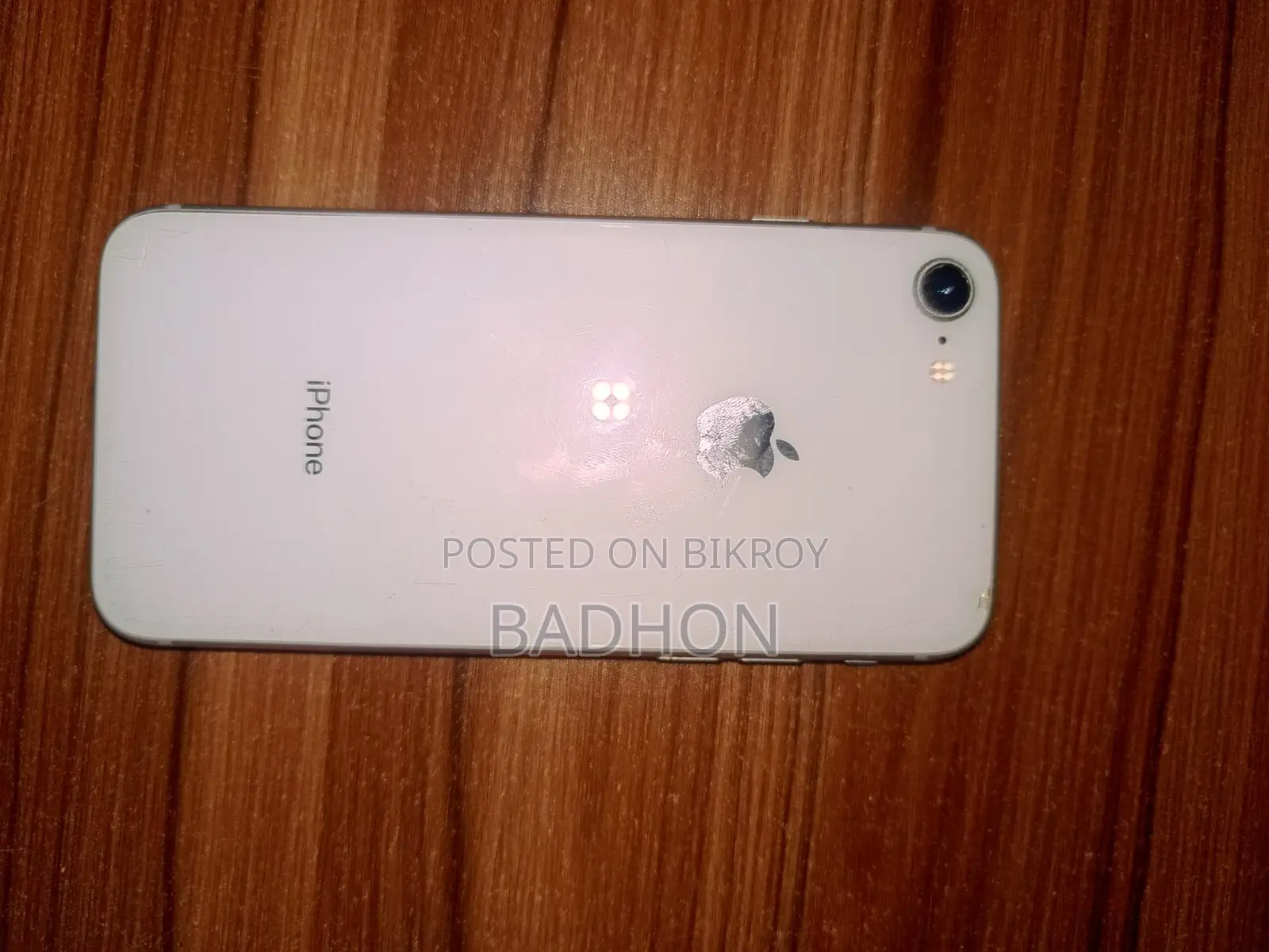 Apple iPhone 8 (Used)