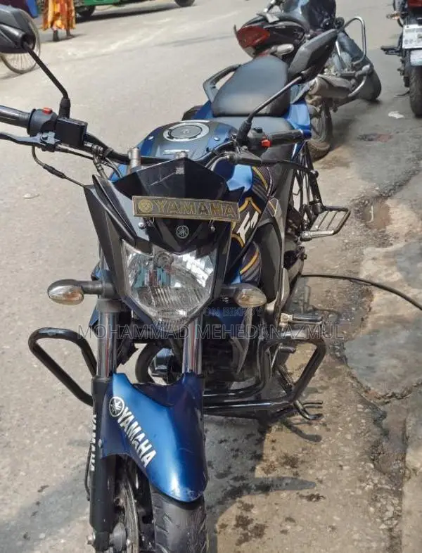 Yamaha FZs V2 . 2022