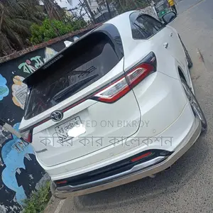 Toyota Harrier Advance Premium 2019