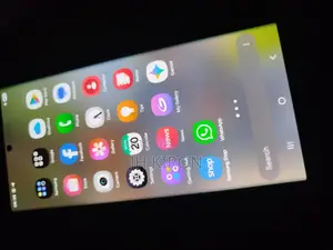 Samsung Galaxy S22 Ultra (Used)