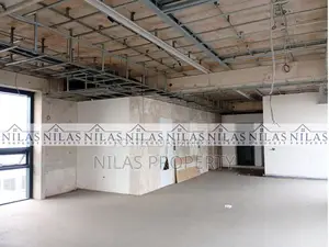 গুলশানে বাণিজ্যিক ২২০০ বর্গফুটের নতুন অফিস স্পেস ভাড়ার জন্য