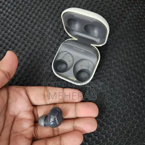 Galaxy Buds2 হেডফোন বিক্রির জন্য